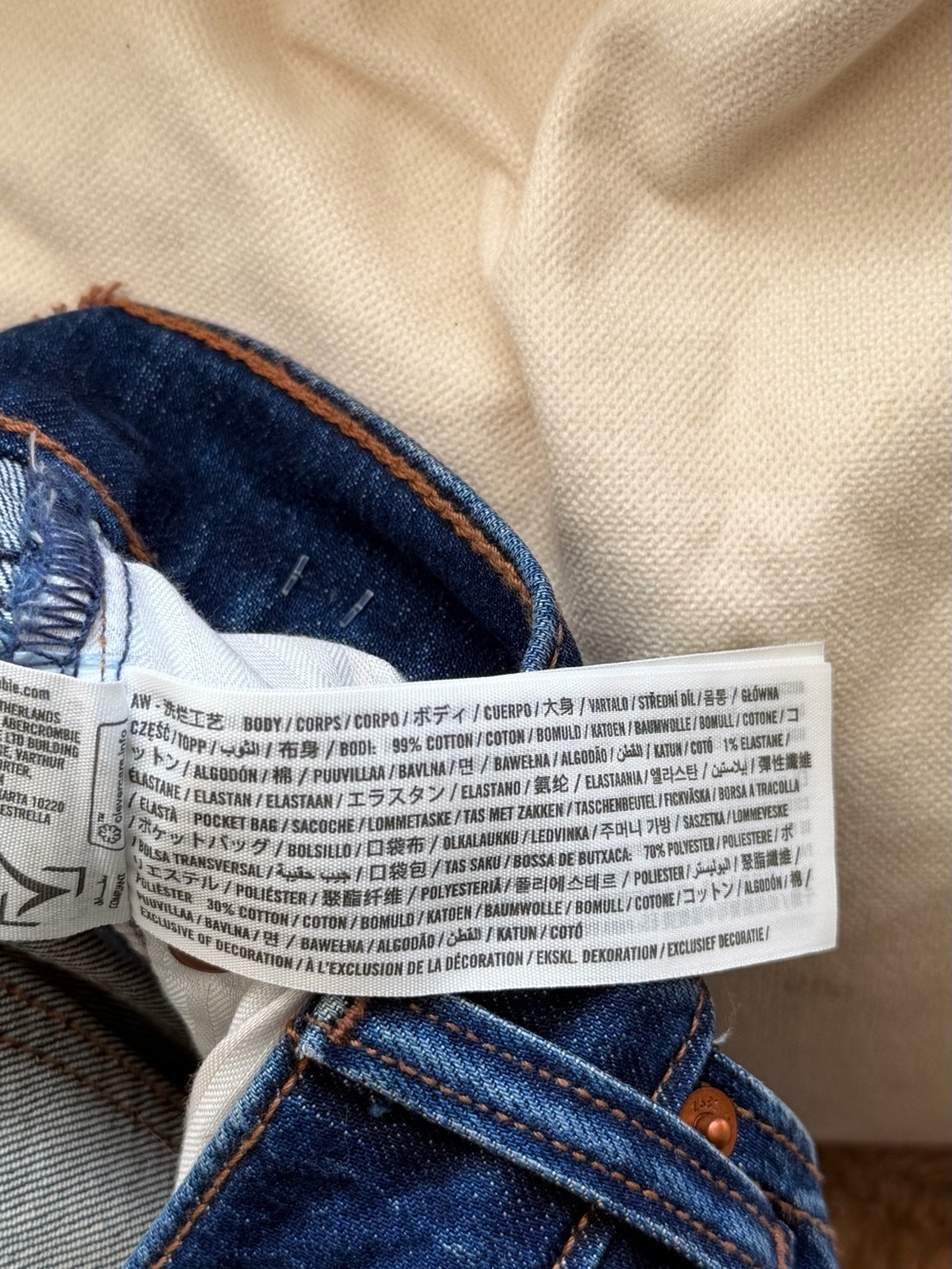 Abercrombie & Fitch High Rise Bootcut Jeans 26 Extra Long Dark Wash Cotton Denim - Picture 5 of 5